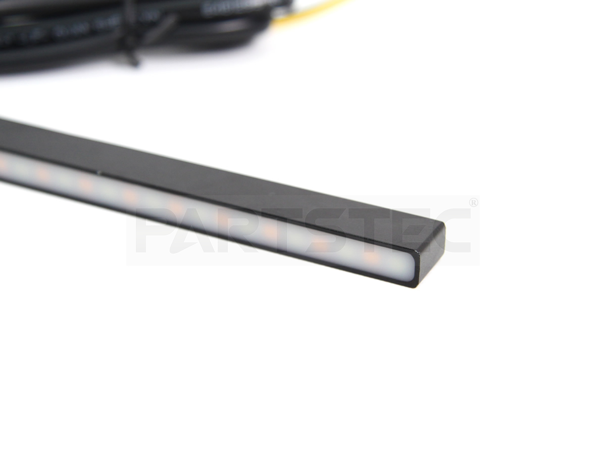 LED 流れるウインカー機能付 デイライト スティックライト 左右セット | カー用品通販 - PARTSTEC LED 流れるウインカー機能付 デイライト スティックライト 左右セット | カー用品通販 - PARTSTEC