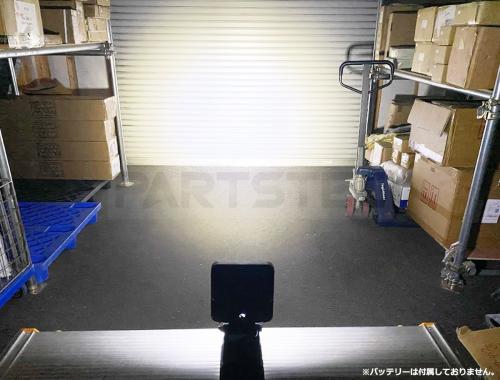 16LED投光器 マキタバッテリー互換