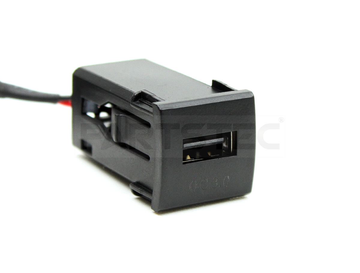 トヨタ/ダイハツ/スバル(一部) 新規格 Dタイプ USB電源ポート LEDブルー発光 | カー用品通販 - PARTSTEC