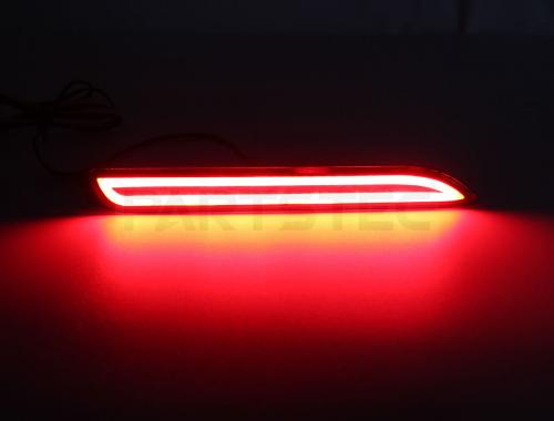 LED ファイバー リフレクター シーケンシャルウインカー搭載