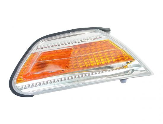 100系マークⅡ フロントコーナーレンズ 社外品