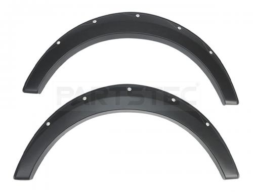 200系ハイエース専用  オーバーフェンダー　出幅フロント約20mm/リア約15mm