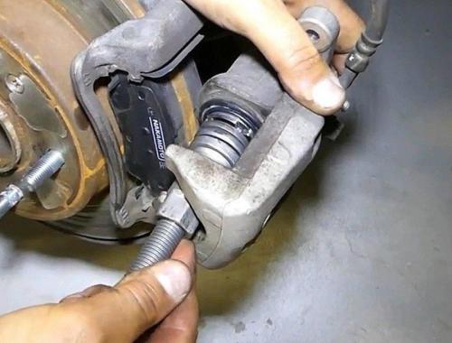 ブレーキキャリパー ピストンツールセット