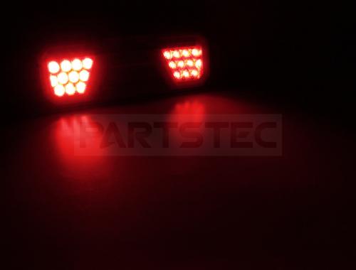 9〜32V対応 汎用 LEDテールランプ 流れるウインカータイプ 左右セット